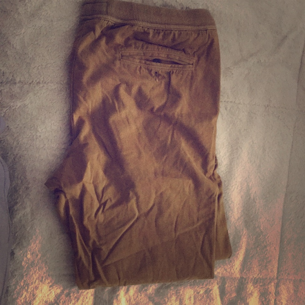 American Eagle Joggers